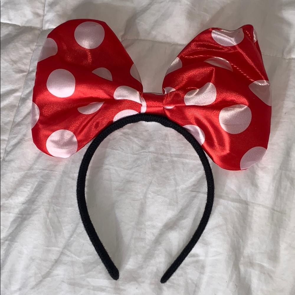 Light up Minnie Mouse ears